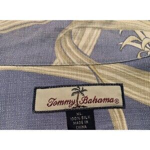 Tommy Bahama 100% Silk Pineapple Print Hawaiian Short Sleeve Loop Collar Blue XL